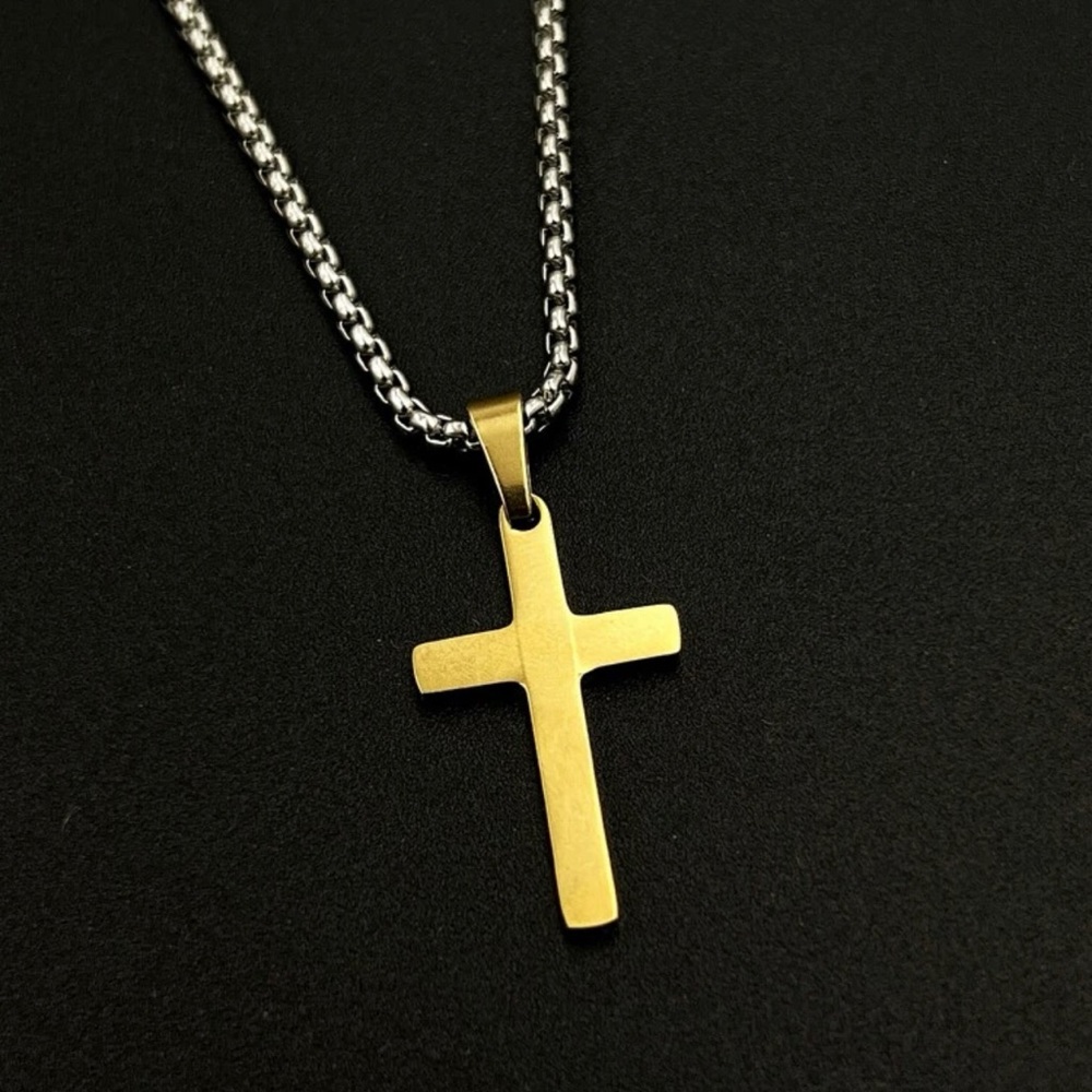 † Men’s Minimalist Unisex Silver/Gold Latin Stainless Steel Cross Necklace